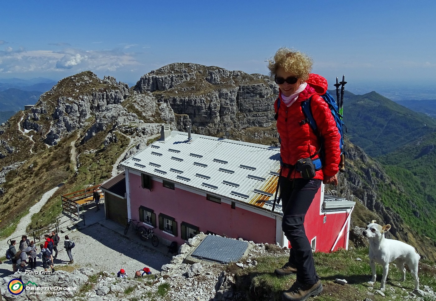 93 Rifugio Azzoni (1852 m).JPG -                                